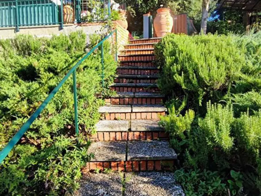 Immagine 5 di Villa in vendita  in via delle Fonti 10 a Bagno A Ripoli