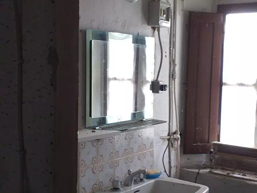 Immagine 32 di Rustico / casale in vendita  in frazione Santa Lucia 10 a Dicomano