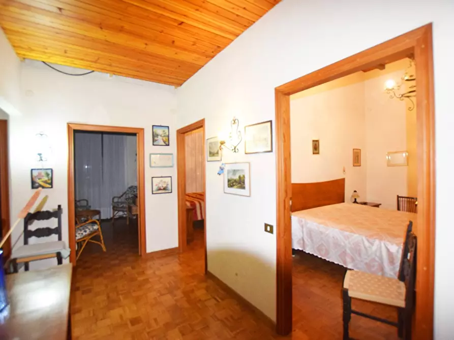 Immagine 12 di Villa in vendita  in via Martiri di Podernuovo 1 a Londa