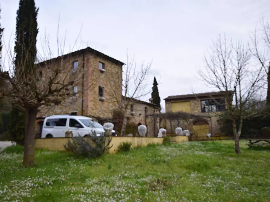 Immagine 50 di Rustico / casale in vendita  in via Ribaldi 1 a Capraia E Limite