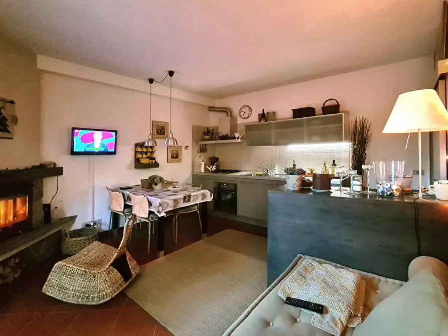 Immagine 1 di Appartamento in vendita  in via Popiglio Fontana Vaccaia a Abetone Cutigliano