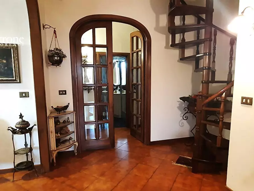 Immagine 21 di Villa in vendita  in strada provinciale 551 75 a Vicchio