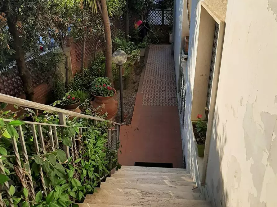 Immagine 19 di Appartamento in vendita  in via Cesare Battisti a Cecina