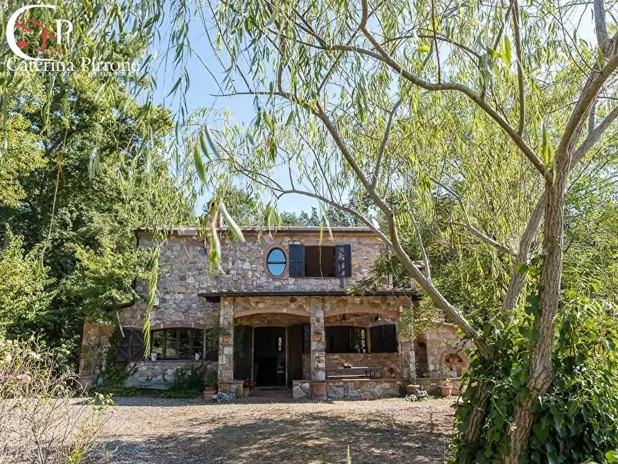 Immagine 7 di Rustico / casale in vendita  in via delle Bastiole a Montieri