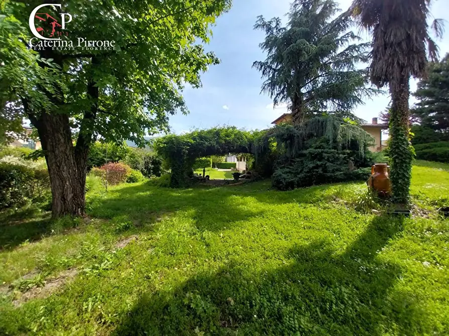 Immagine 9 di Villa in vendita  in strada provinciale 551 75 a Vicchio