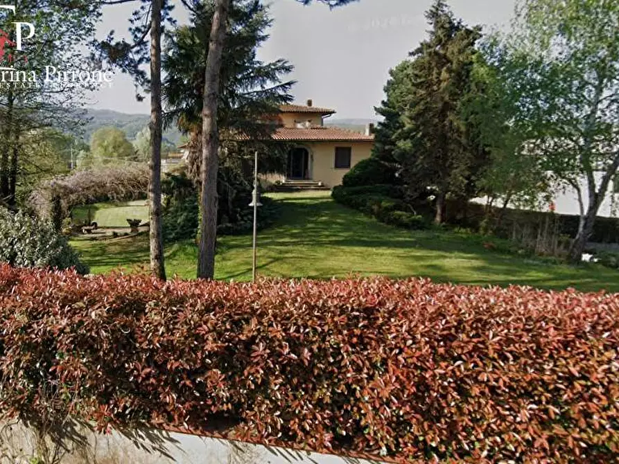 Immagine 12 di Villa in vendita  in strada provinciale 551 75 a Vicchio