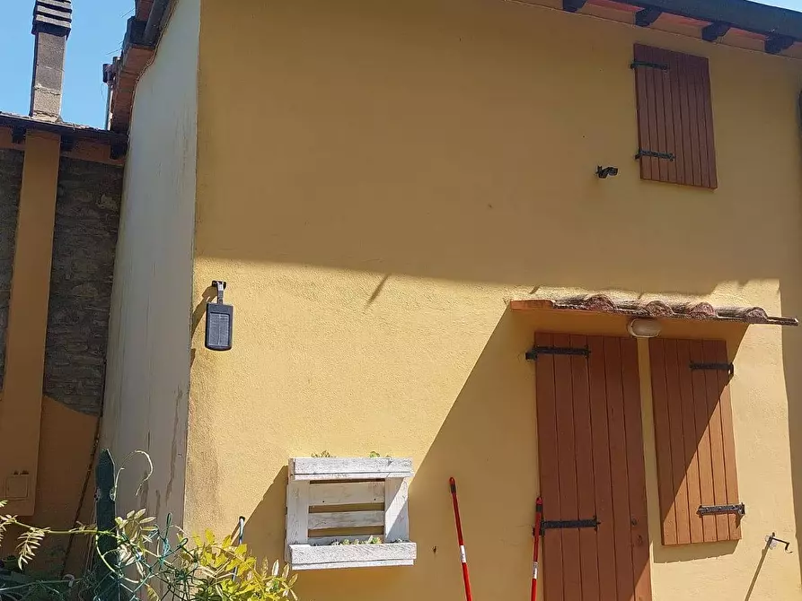 Immagine 1 di Casa indipendente in vendita  in frazione Corella a Dicomano