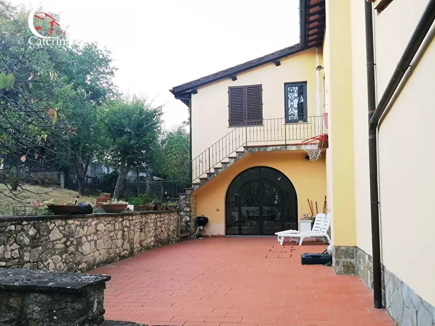 Immagine 2 di Villa in vendita  in località Montecucco a Rignano Sull'arno