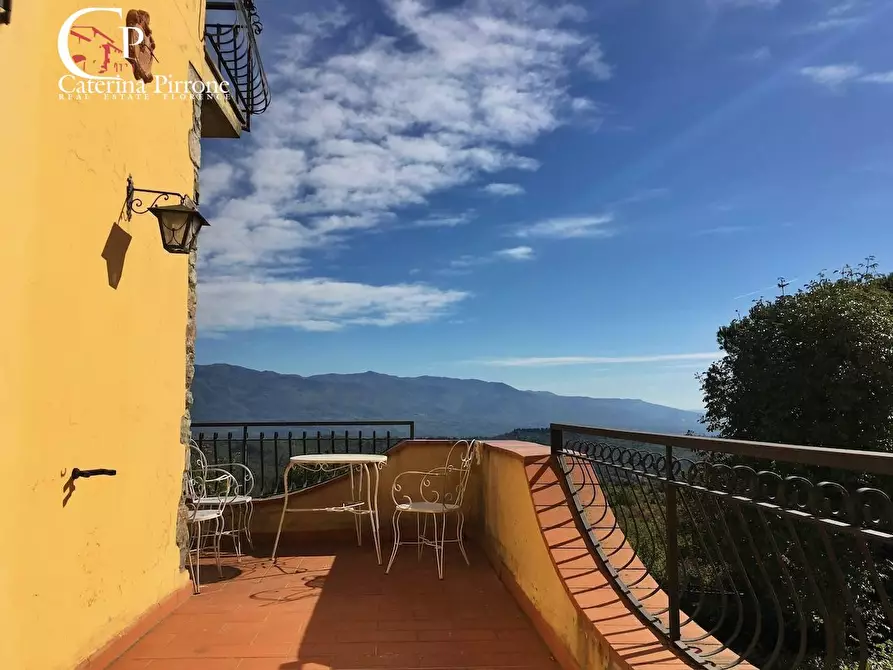 Immagine 10 di Villa in vendita  in località Montecucco a Rignano Sull'arno