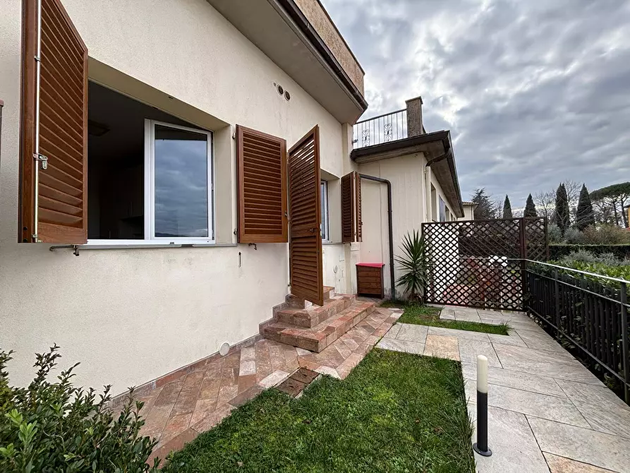 Immagine 2 di Appartamento in vendita  in via Ermenegildo Santoni 10 a Londa