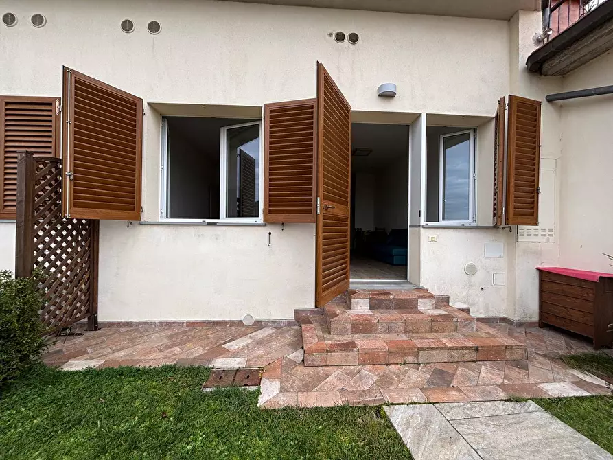 Immagine 3 di Appartamento in vendita  in via Ermenegildo Santoni 10 a Londa