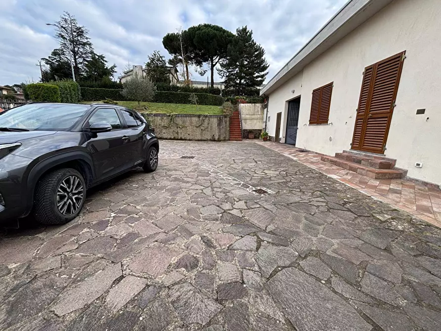 Immagine 25 di Appartamento in vendita  in via Ermenegildo Santoni 10 a Londa