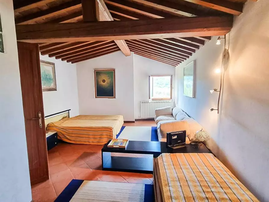 Immagine 32 di Villa in vendita  in via dello Stracchino 10 a Pontassieve