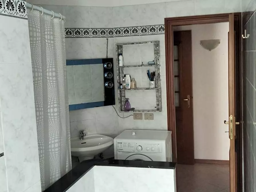 Immagine 40 di Appartamento in vendita  in via Contea 10 a Rufina