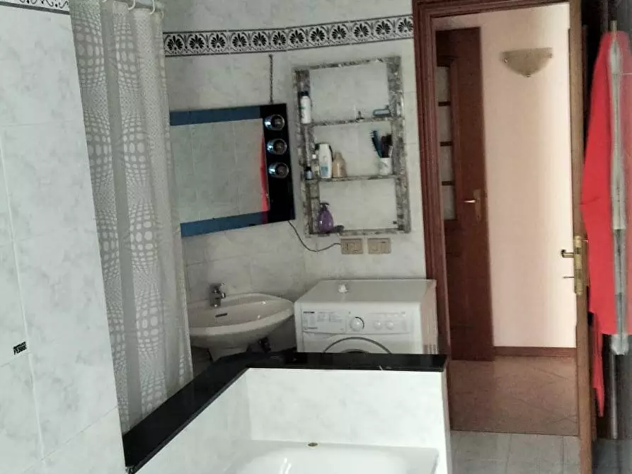 Immagine 42 di Appartamento in vendita  in via Contea 10 a Rufina