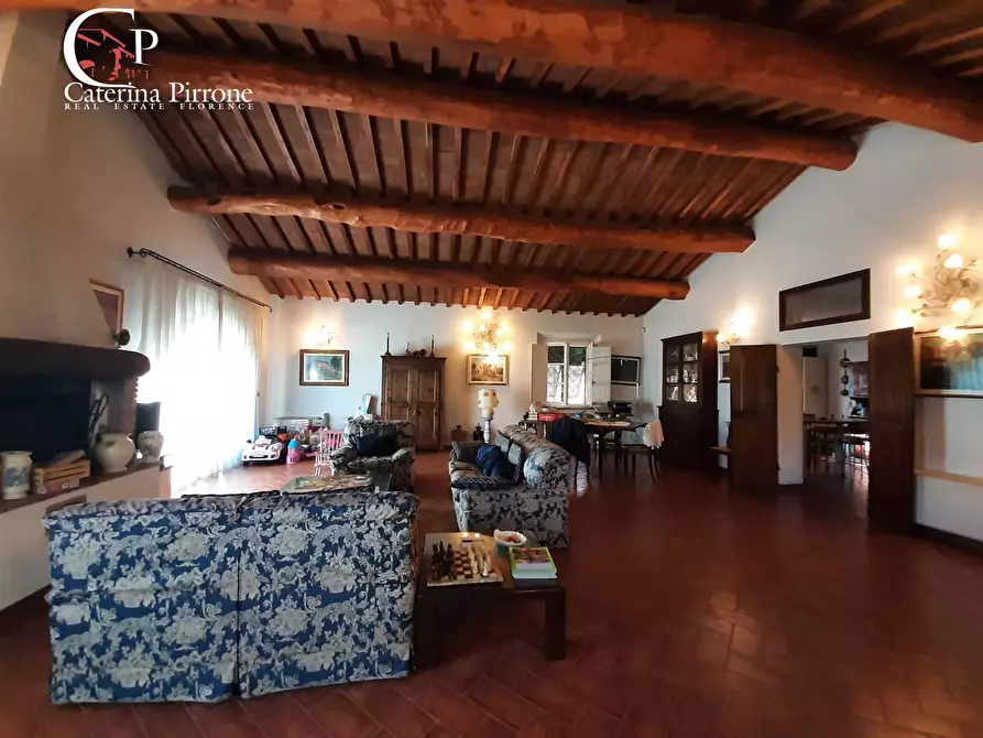 Immagine 7 di Villa in vendita  in piazza della Libertà 10 a Cecina