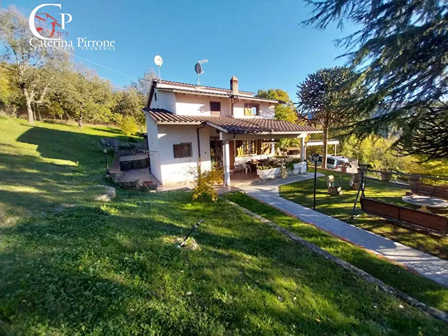 Immagine 2 di Villa in vendita  in via Poggio alla Cuna snc a Londa