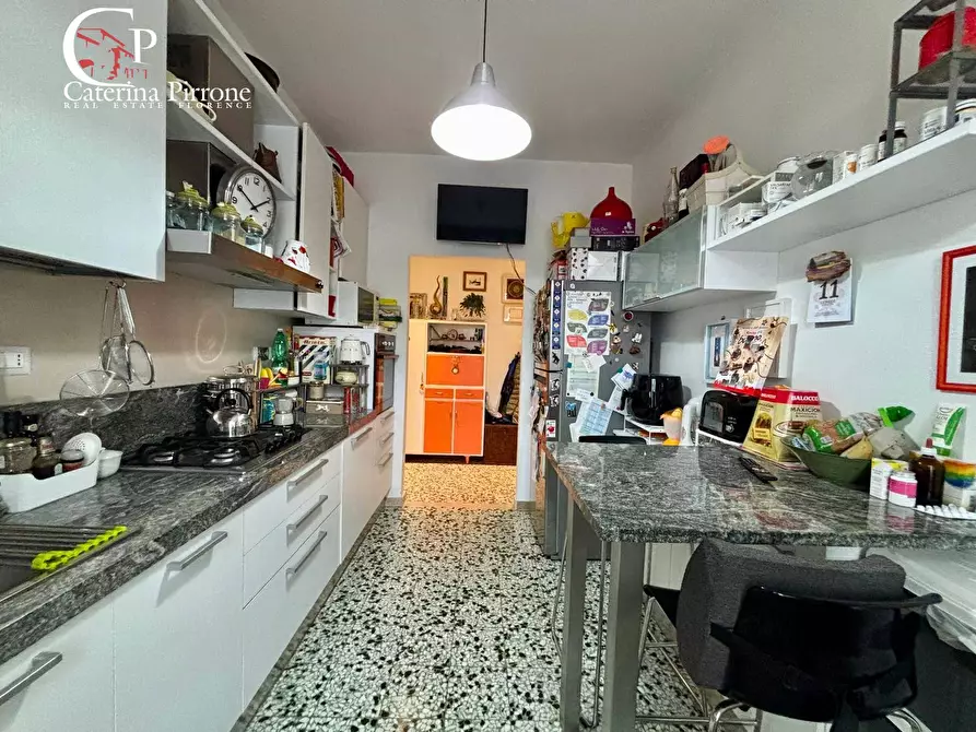 Immagine 3 di Appartamento in vendita  in via Uguccione Della Faggiola 20 a Firenze