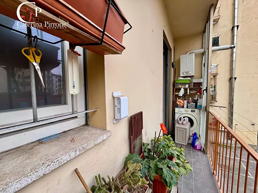 Immagine 5 di Appartamento in vendita  in via Uguccione Della Faggiola 20 a Firenze