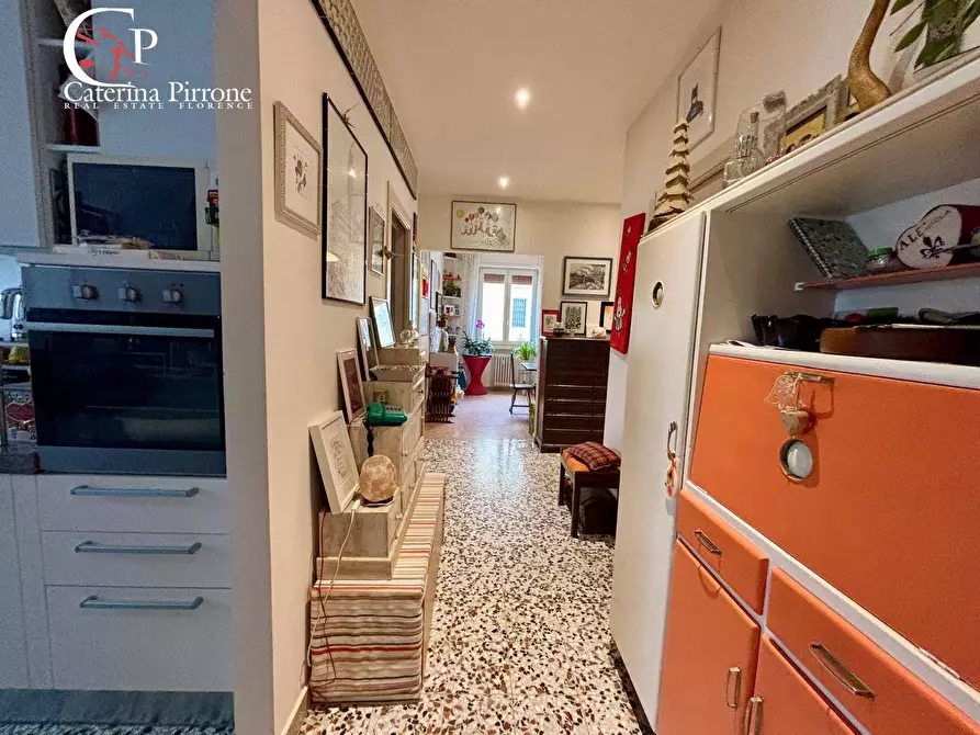 Immagine 4 di Appartamento in vendita  in via Uguccione Della Faggiola 20 a Firenze