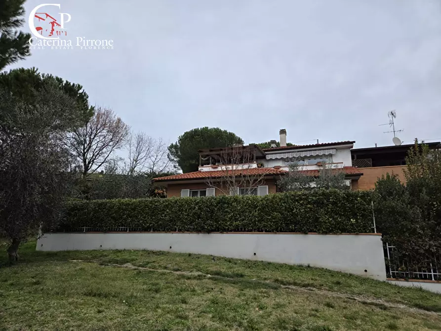 Immagine 10 di Appartamento in vendita  in via Sandro Pertini 60 a Greve In Chianti