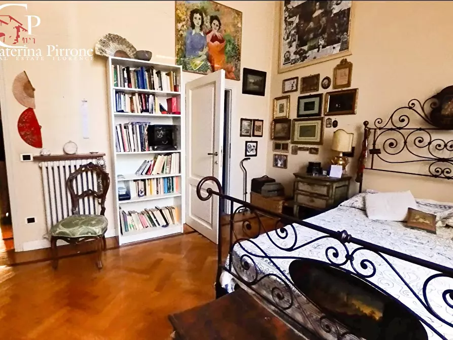 Immagine 14 di Appartamento in vendita  in via Venezia 10 a Firenze