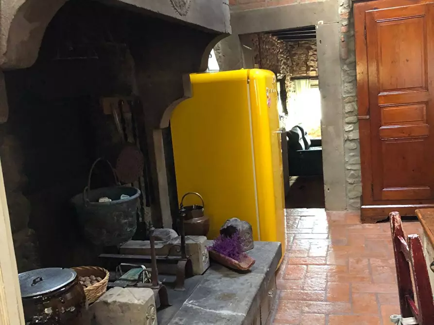 Immagine 5 di Appartamento in vendita  in via Borgovecchio 39 a Stia