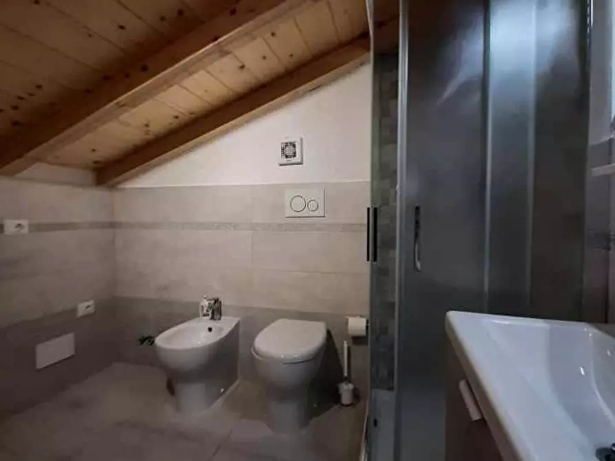 Immagine 27 di Appartamento in vendita  in Via Enrico Dandolo 10 a Cecina