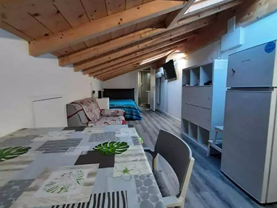 Immagine 30 di Appartamento in vendita  in Via Enrico Dandolo 10 a Cecina