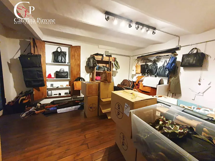 Immagine 10 di Magazzino in affitto  in via del Lasca 1 a Firenze