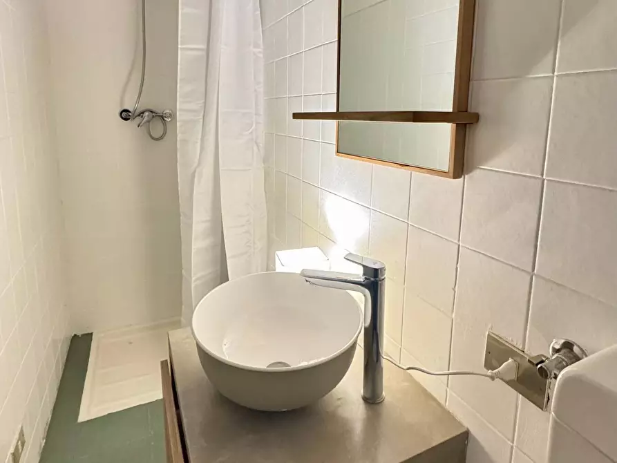 Immagine 25 di Villa in vendita  in via della Rosa 10 a Fiesole