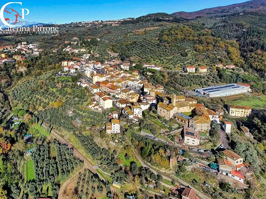 Immagine 27 di Appartamento in vendita  in PIAZZA CAVALCANTI 1 a Londa