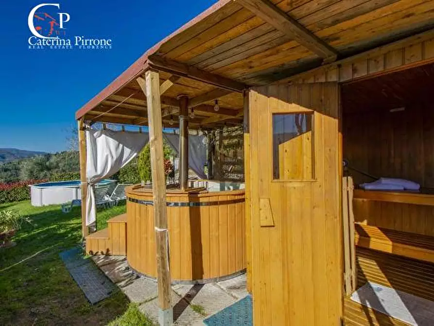 Immagine 5 di Villa in vendita  in frazione Vicorati snc a Dicomano