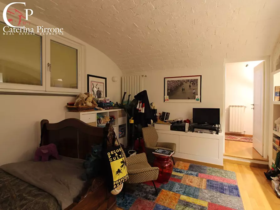 Immagine 22 di Appartamento in vendita  in viale dei Mille 31 a Firenze
