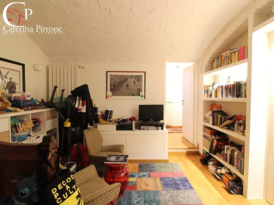 Immagine 23 di Appartamento in vendita  in viale dei Mille 31 a Firenze