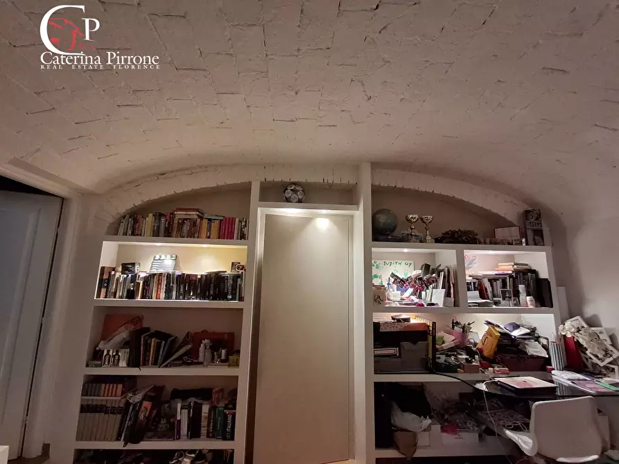 Immagine 37 di Appartamento in vendita  in viale dei Mille 31 a Firenze