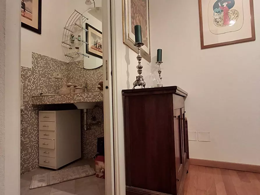 Immagine 40 di Appartamento in vendita  in viale dei Mille 31 a Firenze
