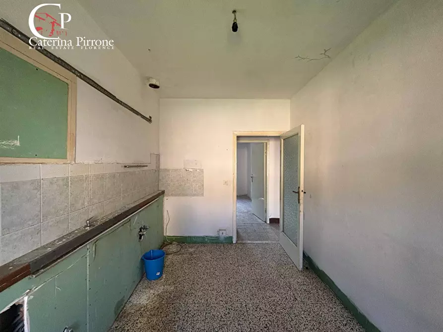 Immagine 18 di Appartamento in vendita  in PIAZZA CAVALCANTI 1 a Londa