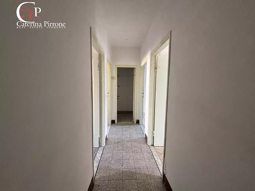 Immagine 19 di Appartamento in vendita  in PIAZZA CAVALCANTI 1 a Londa