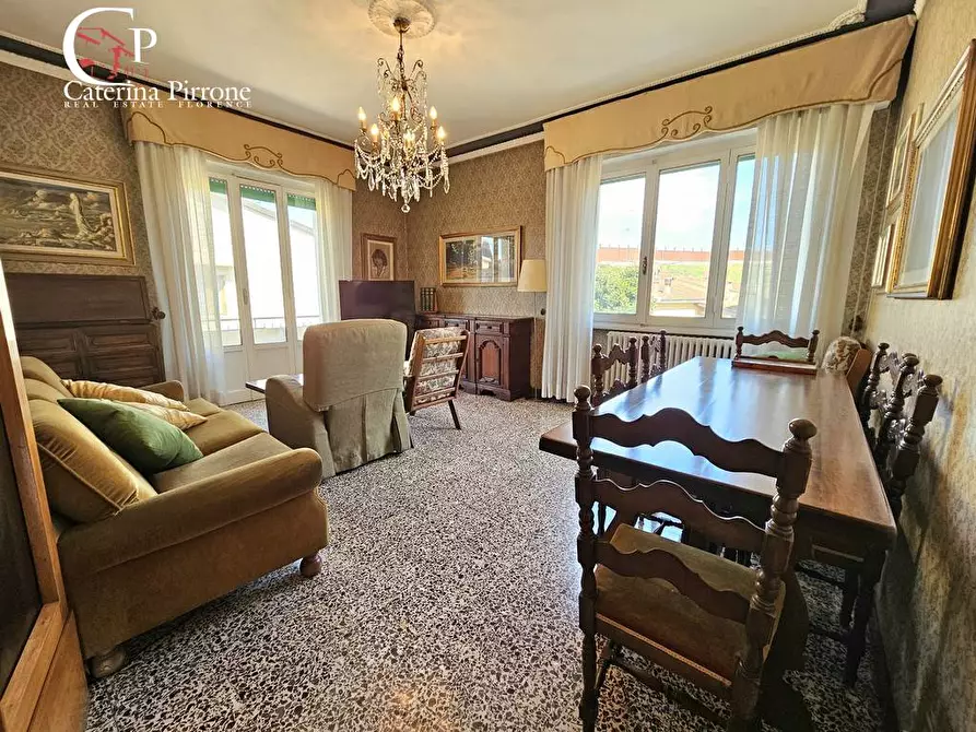 Immagine 7 di Appartamento in vendita  in Via Ubaldino Peruzzi 91 a Bagno A Ripoli