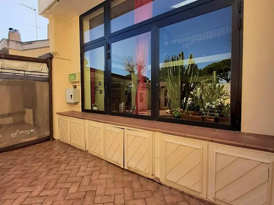 Immagine 10 di Casa indipendente in vendita  in via Metauro 10 a Cecina