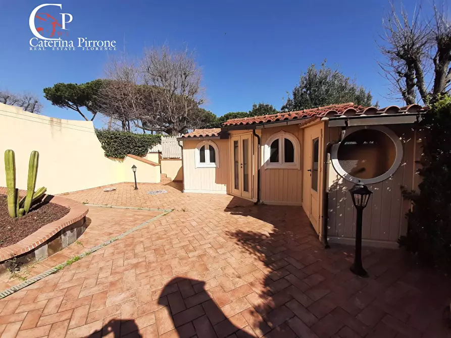 Immagine 12 di Casa indipendente in vendita  in via Metauro 10 a Cecina