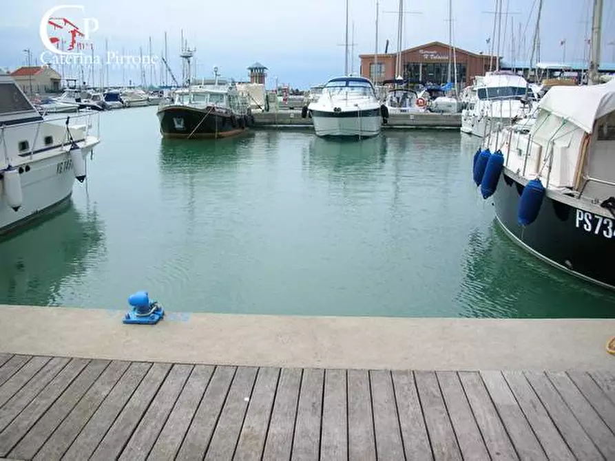 Immagine 1 di Locale commerciale in vendita  in via Porto Turistico 12 a Grosseto