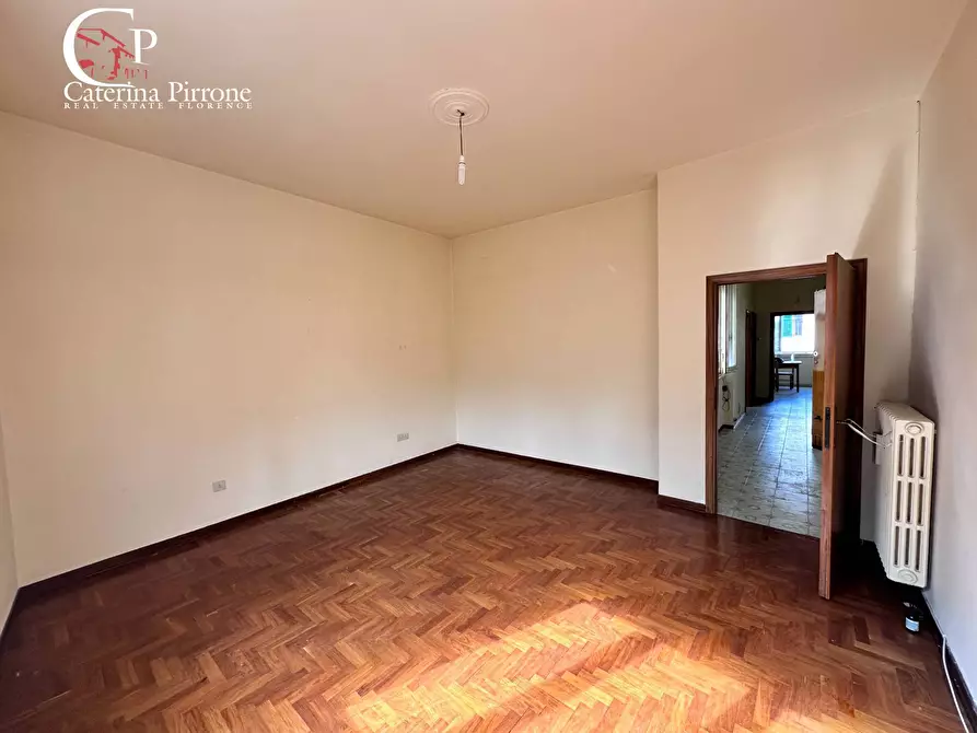 Immagine 11 di Appartamento in vendita  in viale Fanti 29 a Firenze