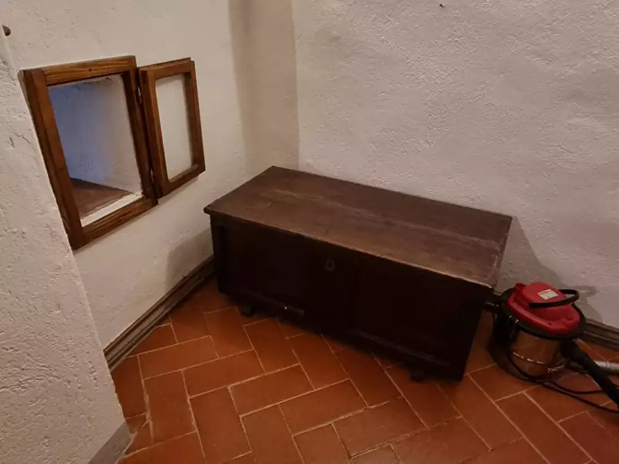 Immagine 15 di Appartamento in vendita  in via 4 Novembre 32 a Bucine