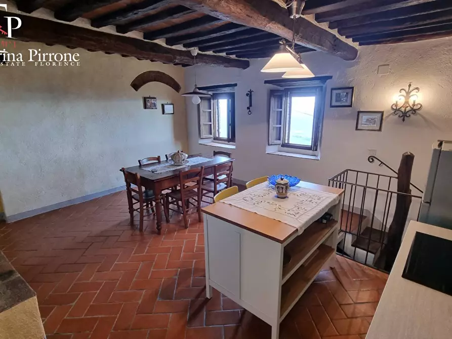 Immagine 22 di Appartamento in vendita  in via 4 Novembre 32 a Bucine