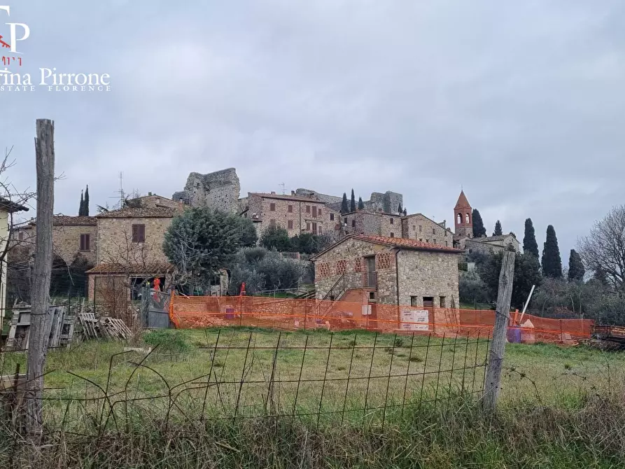 Immagine 36 di Appartamento in vendita  in via 4 Novembre 32 a Bucine