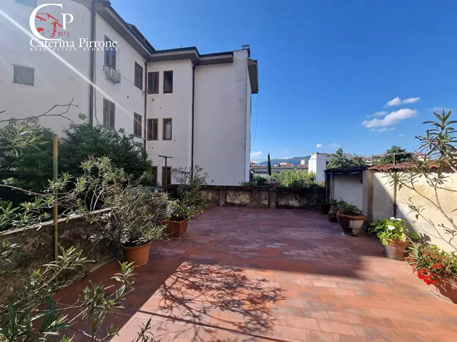 Immagine 3 di Appartamento in vendita  in via della Cernaia 40 a Firenze