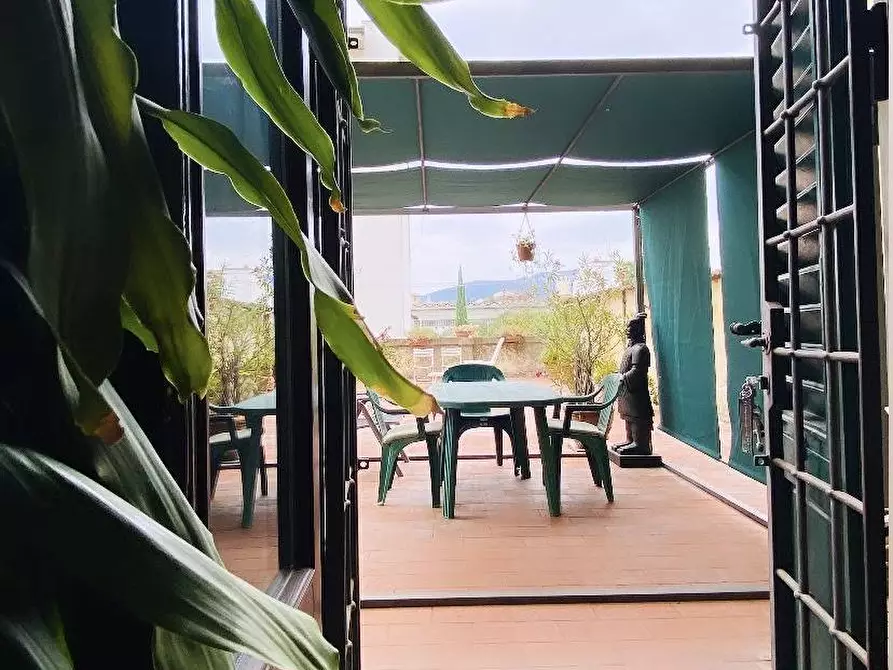 Immagine 10 di Appartamento in vendita  in via della Cernaia 40 a Firenze