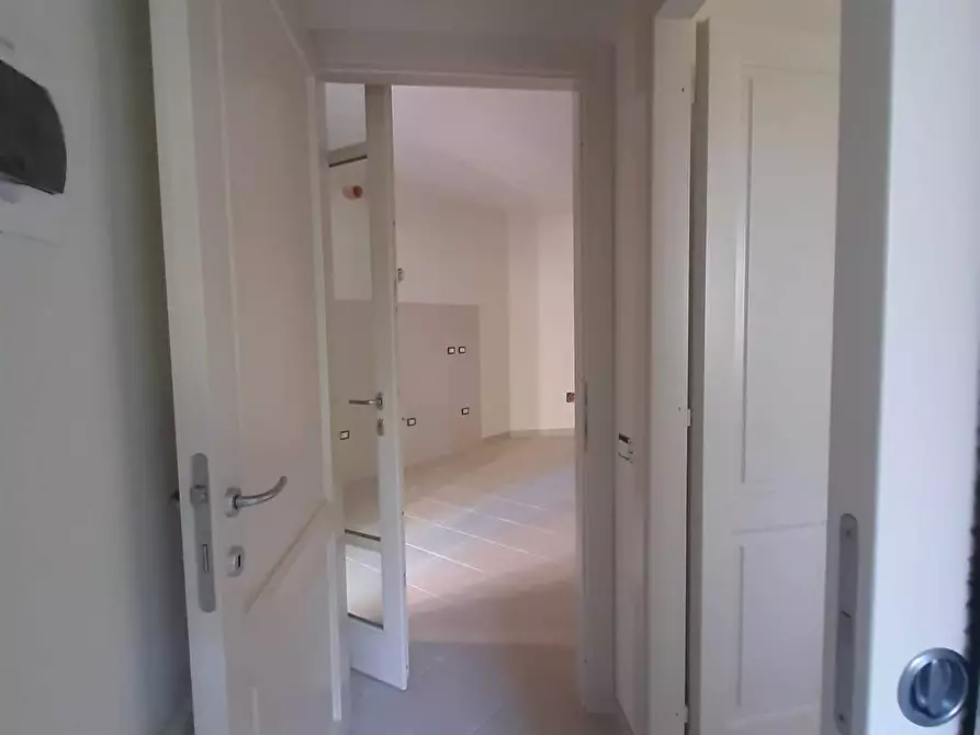 Immagine 26 di Appartamento in vendita  in località Cotone 10 a Rosignano Marittimo